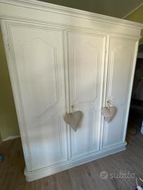Armadio shabby chic