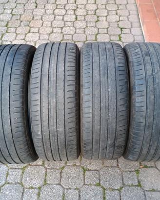 4 Gomme 205 55 R16 Pirelli