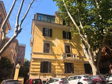 2 LOCALI A ROMA