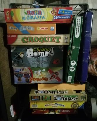 GIOCHI DI SOCIETA E MOVIMENTO 9 SCATOLE