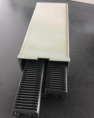 Organizzatore x diapositive + 2 caricatori da 50