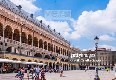 LOCALE COMMERCIALE / RISTORANTE