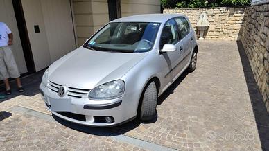 GOLF 1.6 5p FSI Sportline anno 2004