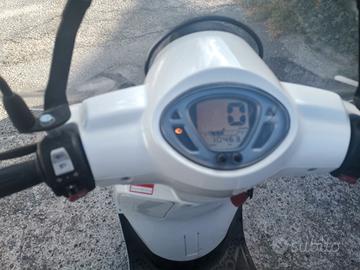 scooter  Sym Fedle 125