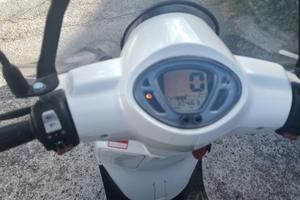 scooter  Sym Fedle 125