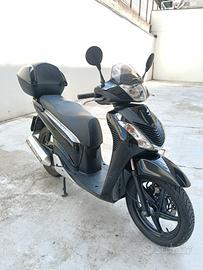 Honda sh