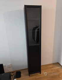 Libreria IKEA BILLY con Vetrina Oxberg 40x28x202