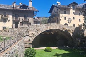 CASA INDIPENDENTE A AOSTA