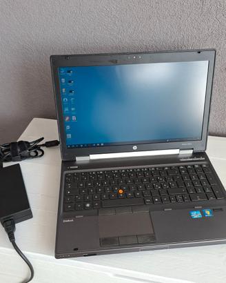 Pc portatile notebook Hp i7 - Schermo da 15,6"