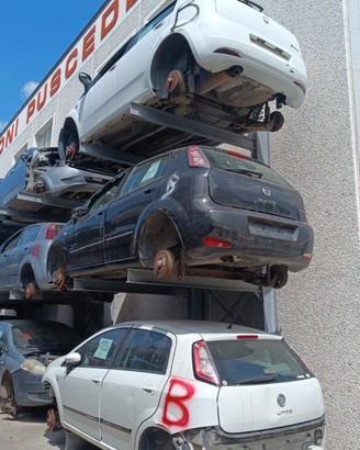 ricambi usati fiat grande punto 