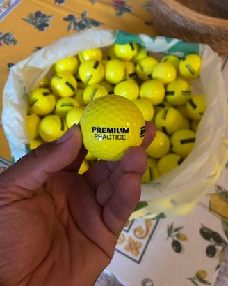 Stock 6kg Palline da Golf Yellow "Premium Practice