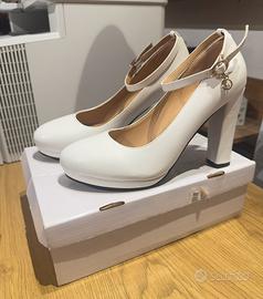 Scarpe avorio chiaro