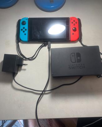 Pack nintendo switch + 3 Giochi + 2 controlle, acc