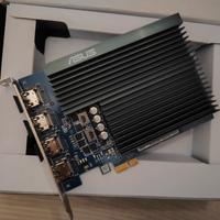 ASUS GeForce GT 730 2GB GDDR5 con 4 Porte HDMI