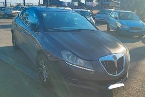 Lancia delta 1.6 diesel 2010