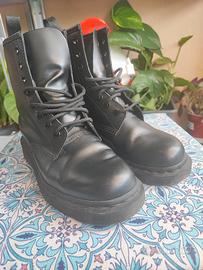 anfibi dr Martens 