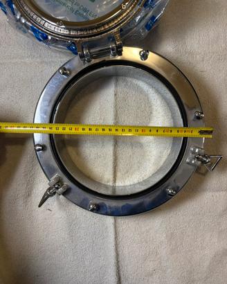 Oblò foresti e suardi