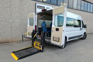 Fiat Ducato TRASPORTO DISABILI Tetto alto passo lu