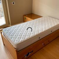 Letto con cassetti, più contenitore