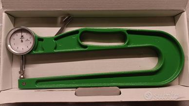 Misuratore di spessore a quadrante