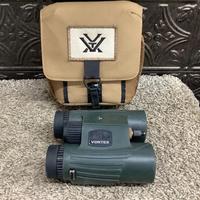 Binocolo con telemetro Vortex Fury HD5000 10x42