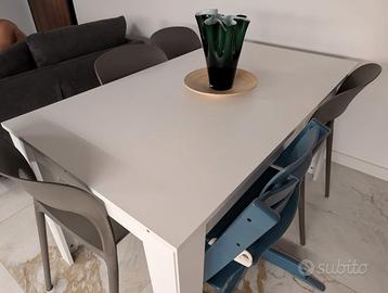 Tavolo allungabile