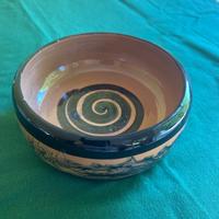 Piatto decorato a mano