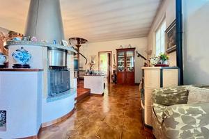 4 LOCALI A PIZZIGHETTONE