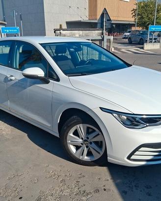 Volkswagen Golf 1.0 eTSI EVO DSG Life