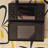 Nintendo DS + 11 Giochi + Accessori