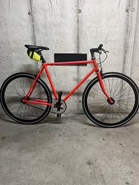 Bicicletta a scatto fisso