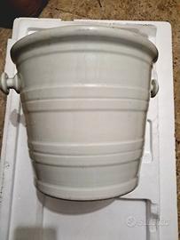 vaso ceramica bianco con manico