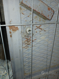 Portoni in ferro piu pietre antiche