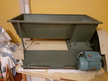 Pigia Diraspatrice Elettrica PILLAN N1 - 220V