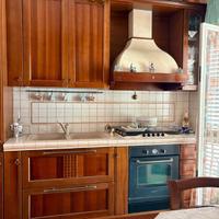 Cucina completa mai usata