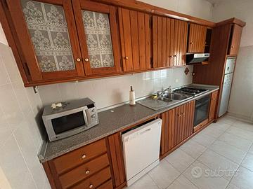 Cucina rustica in legno massiccio