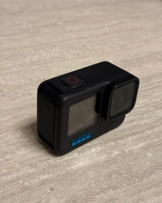 GoPro Hero 10 con MaxLens e Microfono originale