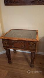 Tavolino etnico con specchio coordinato