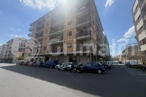 Negozio Messina [0681-104ACG]