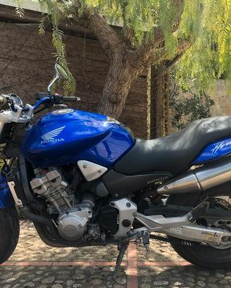 Honda Hornet 900 - 2003