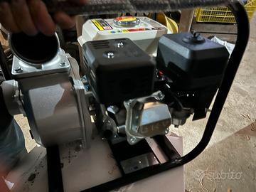 Motopompa a scoppio autoadescante 4 tempi
