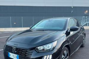 Peugeot 208 1.2 benzina 100 cv - 2024