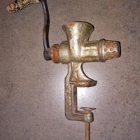 Macinino vintage aglio-spezie.