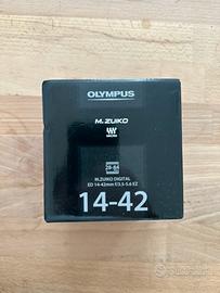 Olympus M. Zuiko 14-42 / f3.5-5.6