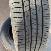 Treno di gomme estive 235/60 R18 nuove