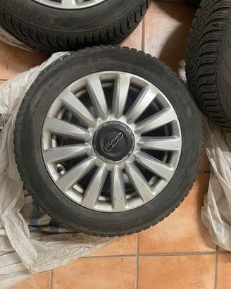 Cerchi in lega originali 500 L + gomme antineve