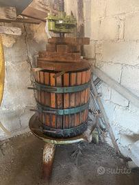Torchio per vino
