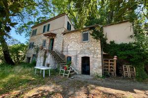 CASA INDIPENDENTE A CALVI DELL'UMBRIA