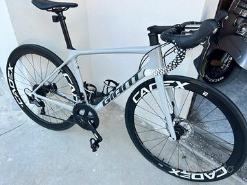 Giant tcr