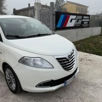 Lancia Ypsilon 1.3 MJT 16V 95 CV 5 porte S&S Plati